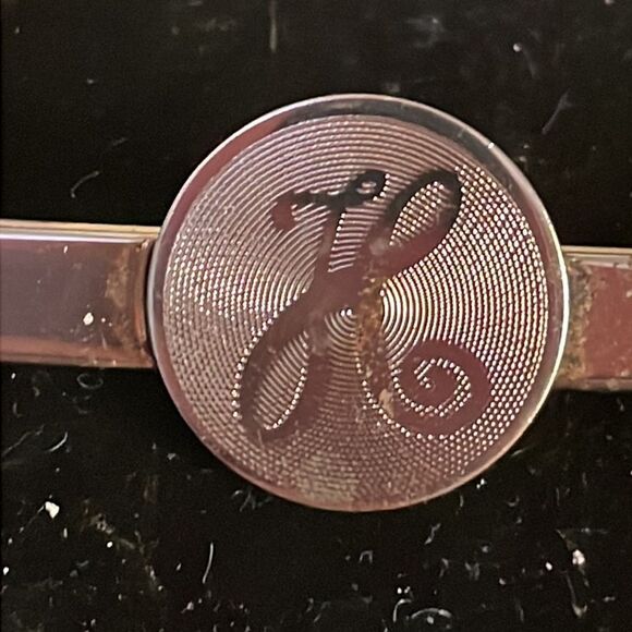 Vintage MCM 1960s matching polished silver tone monogrammed tie clip cuff links - Picture 5 of 9